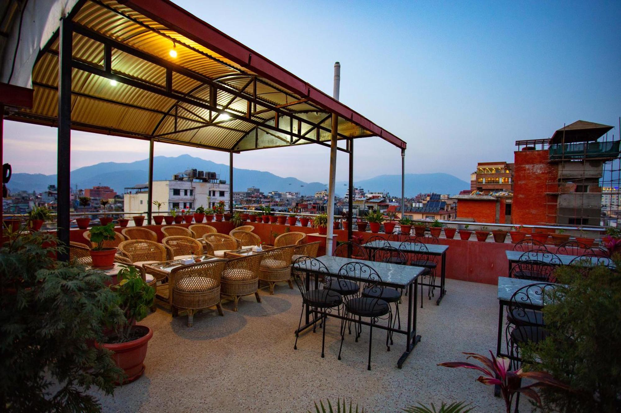 Hotel Jay Suites Katmandú Exterior foto