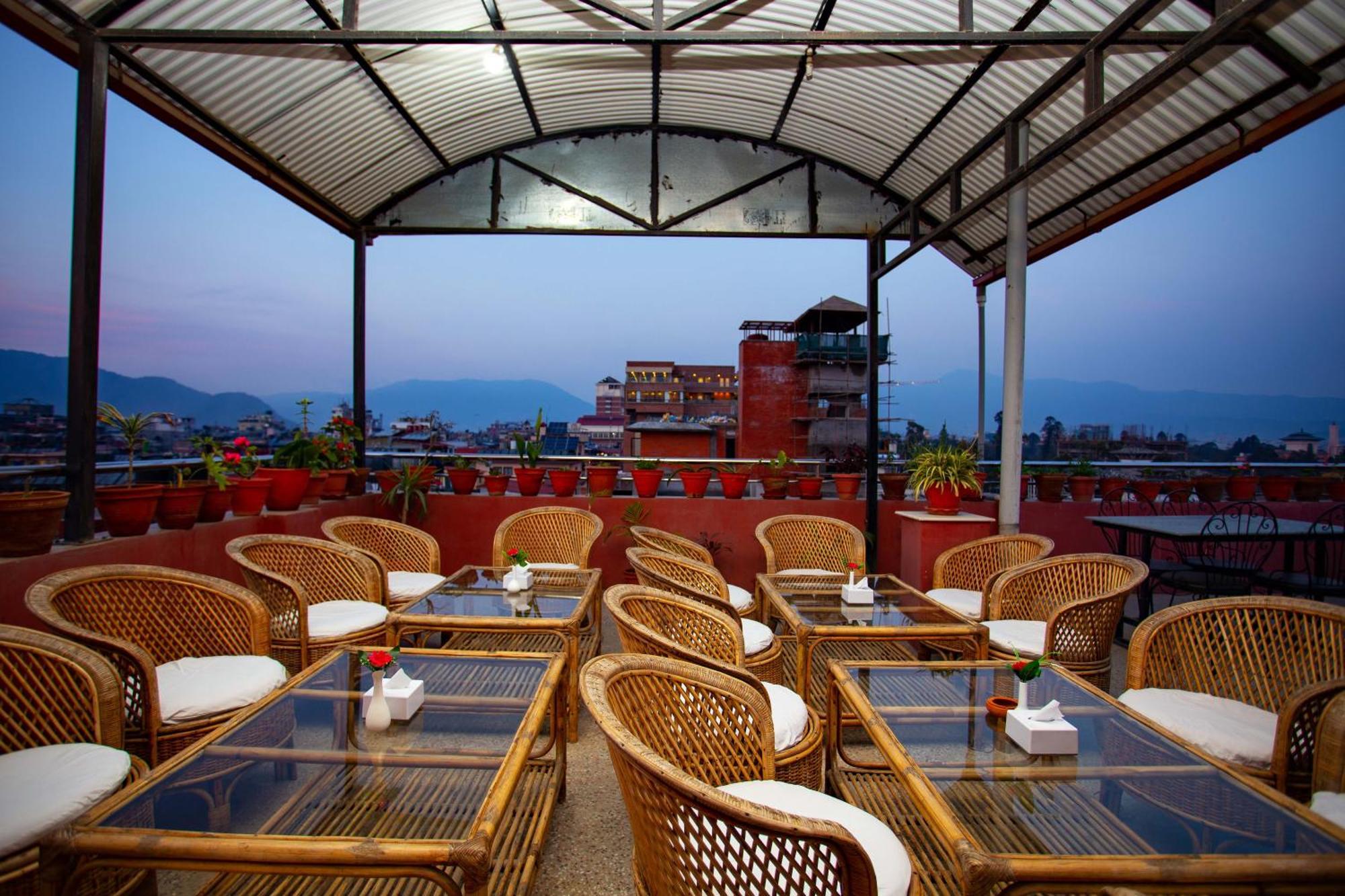 Hotel Jay Suites Katmandú Exterior foto
